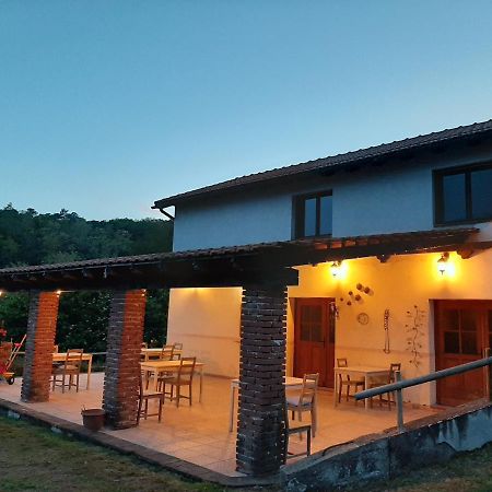 멜레 Agriturismo Grilla 빌라 외부 사진