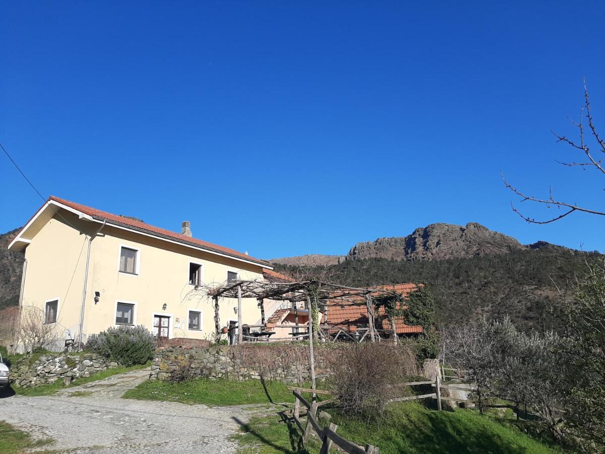 멜레 Agriturismo Grilla 빌라 외부 사진