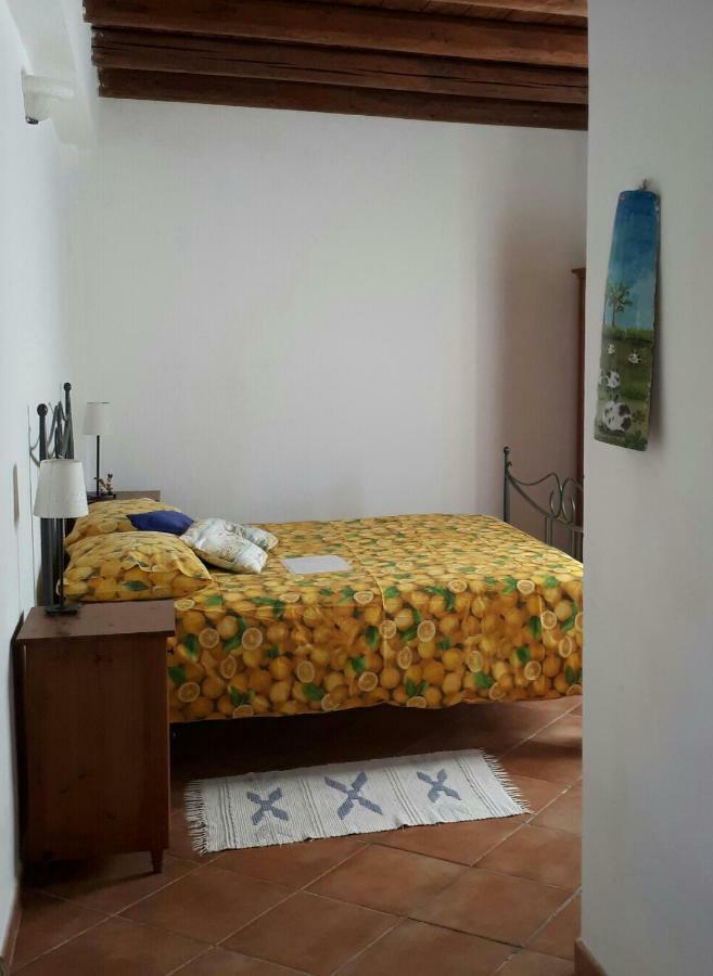멜레 Agriturismo Grilla 빌라 외부 사진